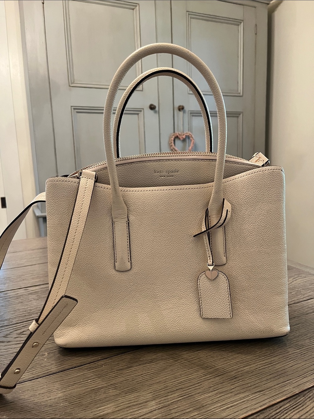 kate spade Margaux Lux Pebbled Cream Leather Satchel with Strap. Pristine.
